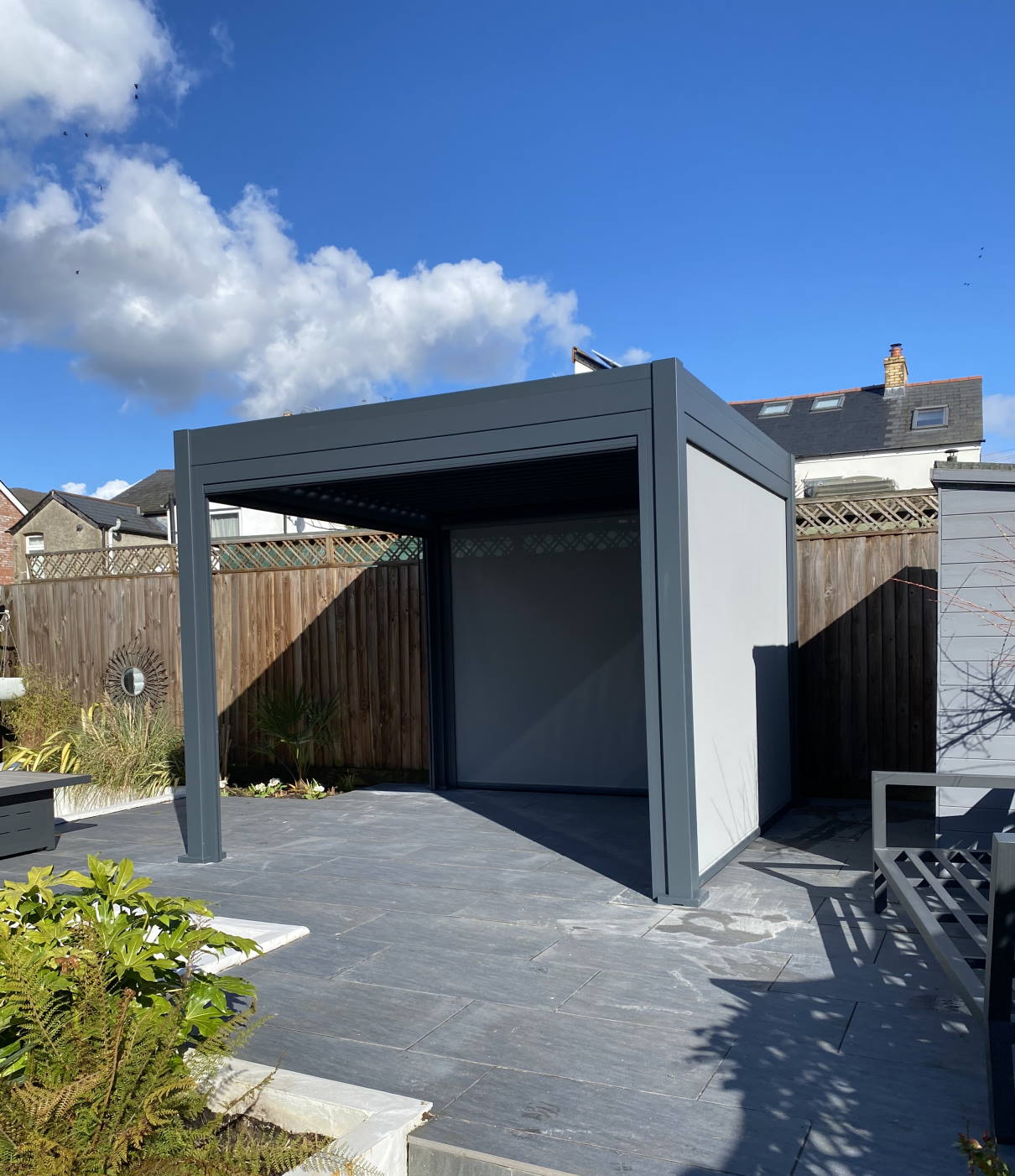 Pergola Installation Guide (UK) - PergoLIFE